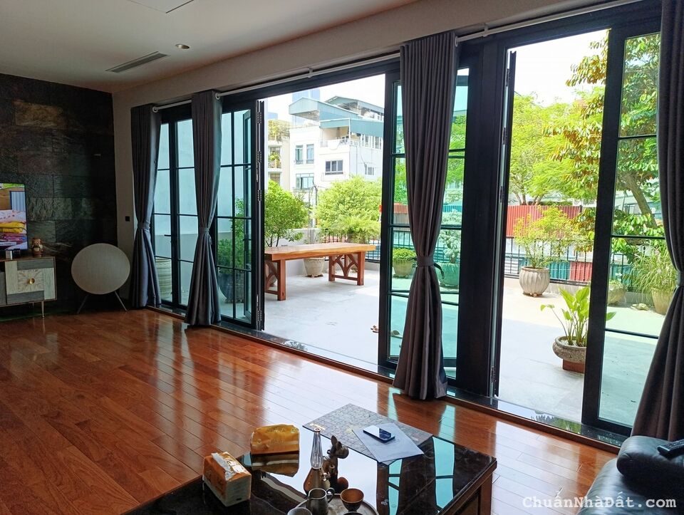 Biệt Thự phố Đội Cấn. Ô tô tránh dừng đỗ, Kinh Doanh đỉnh, Văn phòng. Sổ 139m*3t, mt 8m, 42 tỷ Biệt Thự phố Đội Cấn. Ô tô tránh dừng đỗ, Kinh Doanh đỉnh, Văn phòng. Sổ 139m*3t, mt 8m, 42 tỷ