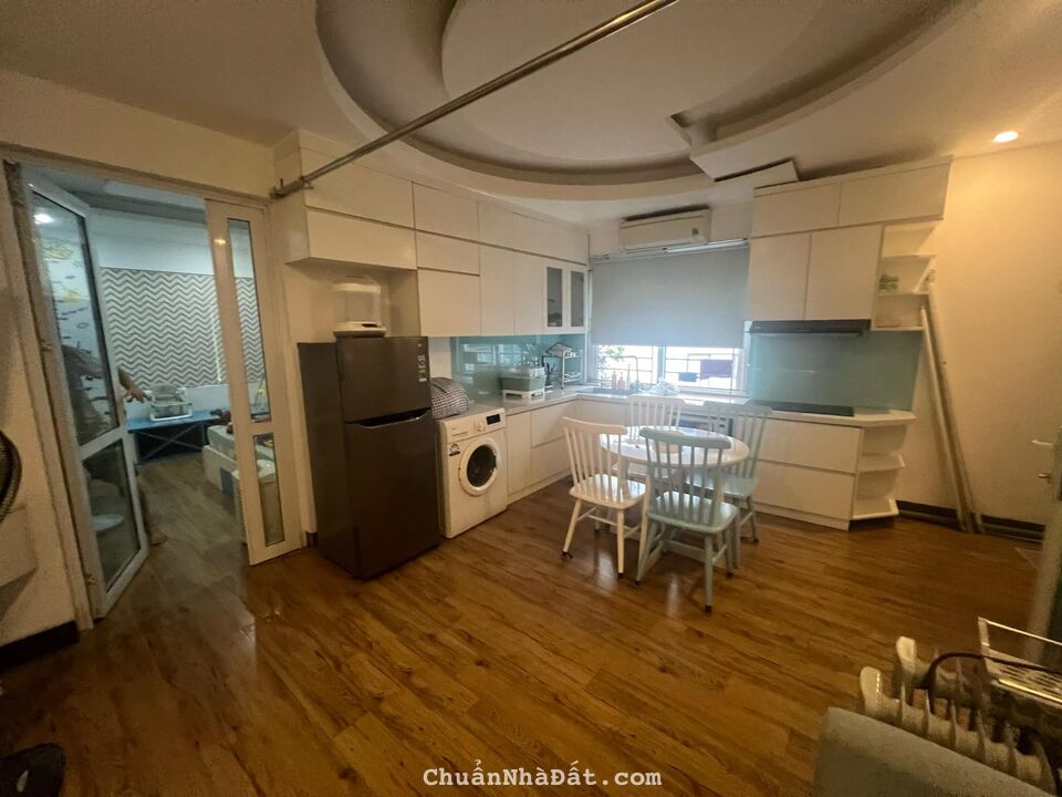 Mặt phố View hồ Ngọc Khánh, Ba Đình. Lô góc, Ô tô tránh, KDoanh siêu đẹp. Dt 50m*5t, Mt 10m, 31 Tỷ