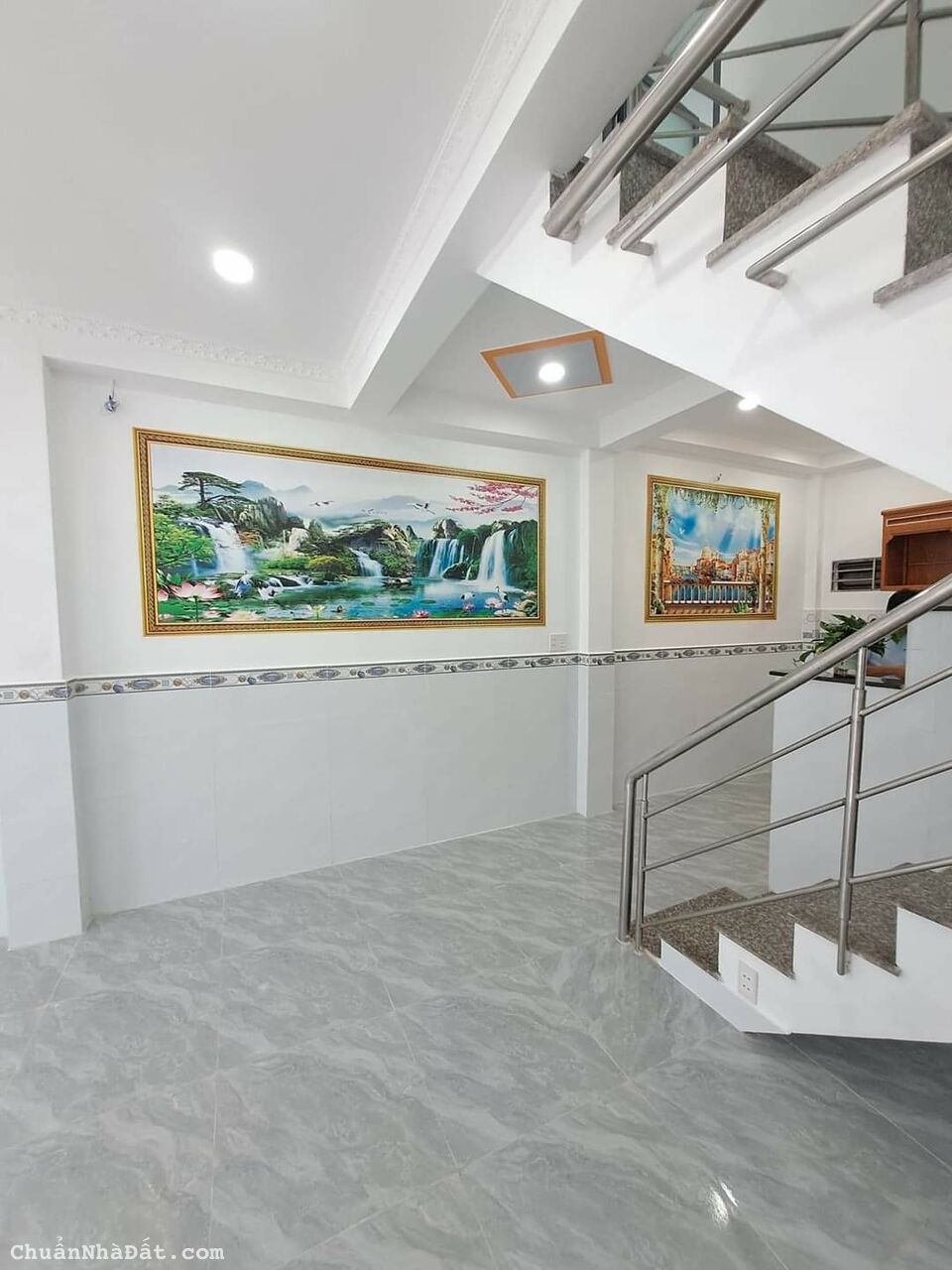 👉👉BÁN NHÀ mua bán vi bằng 
1/ XUÂN THỚI THƯỢNG 9. Nhà mới chỉ dọn vào ở ,
DT. 4,2. X 10M 1 LẦU 2PN 