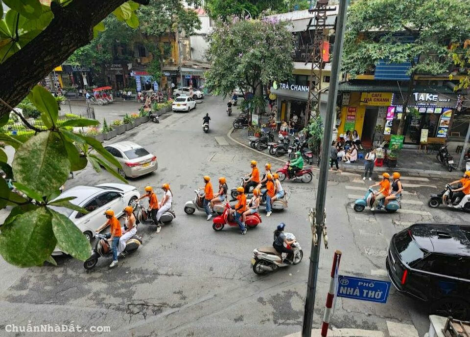 BÁN NHÀ PHỐ NGÕ HUYỆN, HOÀN KIẾM, 75m2, CHỈ 49.5 TỶ
