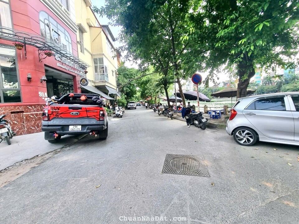 Bán nhà phân lô Phương Mai ngõ thông 45m2 x 5 tầng thang máy một nhà ra hồ Bán nhà phân lô Phương Mai ngõ thông 45m2 x 5 tầng thang máy một nhà ra hồ