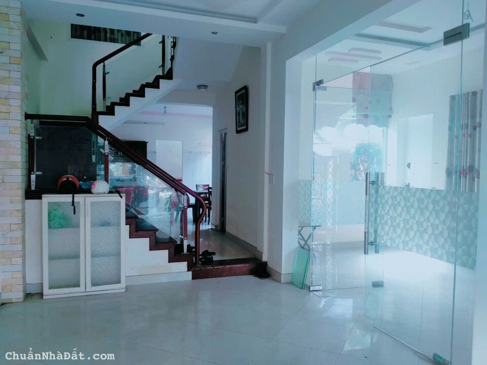 Bán biệt thự mặt tiền đường Mai Am, Q.Hải Châu, TP. Đà Nẵng