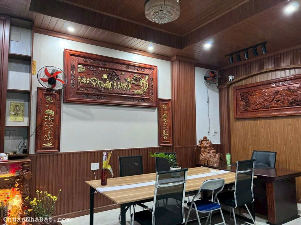 Bán biệt thự 2 mặt tiền đường Trần Xuân Lê, Q.Thanh Khê, TP. Đà Nẵng Bán biệt thự 2 mặt tiền đường Trần Xuân Lê, Q.Thanh Khê, TP. Đà Nẵng