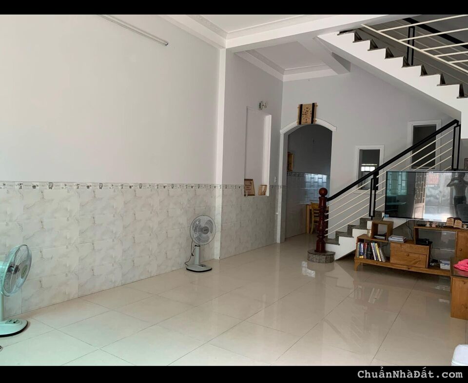 NHÀ BÁN GẤP HẺM XE HƠI 2 TẦNG- 47m2- QUẬN GÒ VẤP- GIẢM MẠNH CÒN 3.XX TỶ