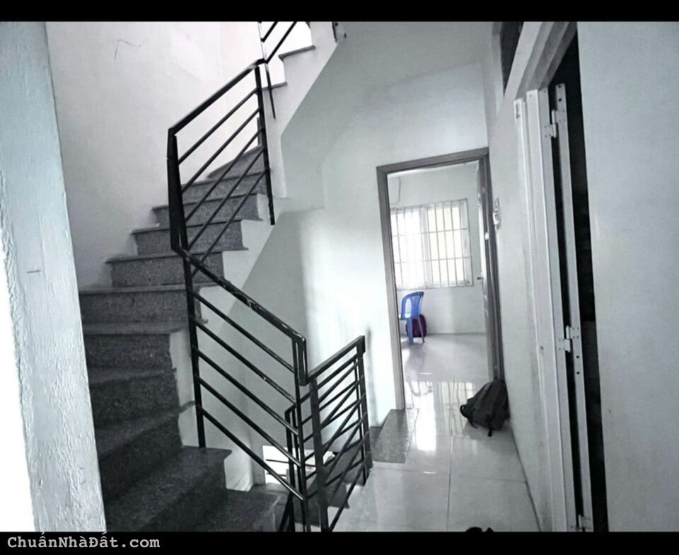 BÁN NHÀ HAI TẦNG- 47m2- LINH XUÂN THỦ ĐỨC- CHỈ 2.XX TỶ 