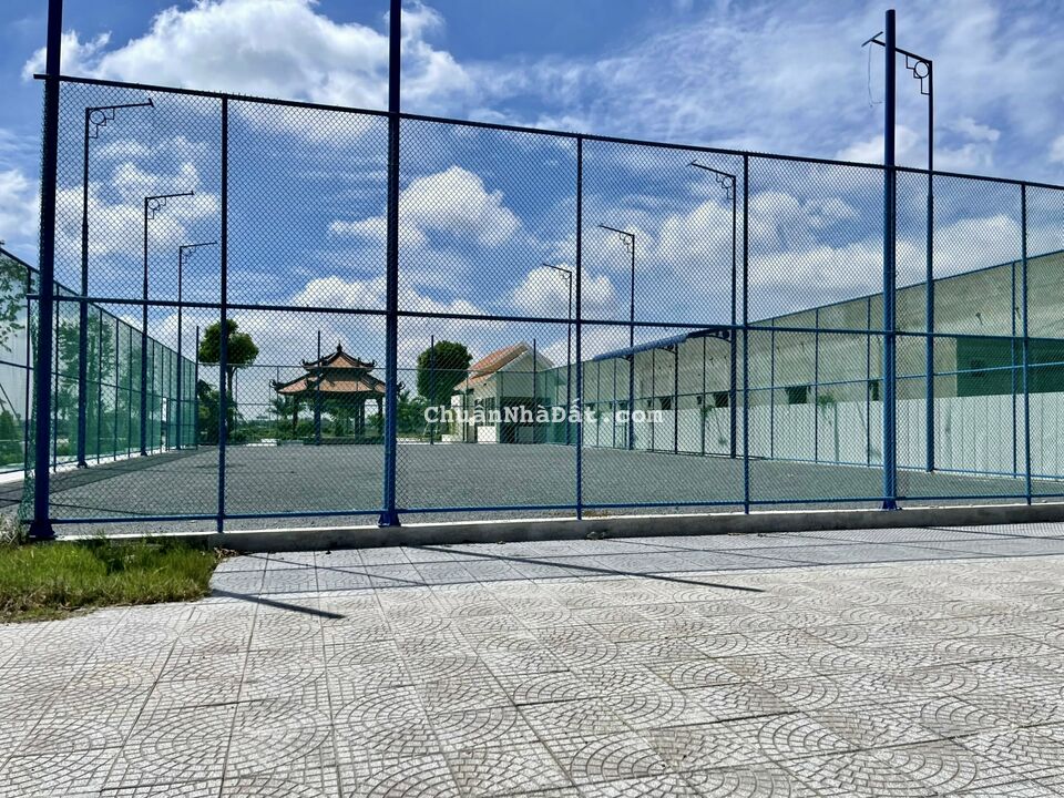 Dạ khu đô thị bên em nằm ở đ𝐮̛𝐨̛̀𝐧𝐠 𝐍𝐠𝐮𝐲𝐞̂̃𝐧 𝐂𝐮̛̉𝐮 𝐏𝐡𝐮́.