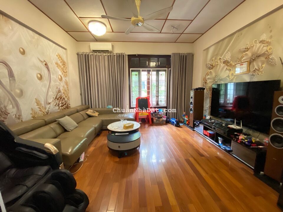 BÁN NHÀ : Định Công, nhà rộng đẹp 5 tầng, mặt tiền 5m, 26 tỷ ,mặt đường thông, ô tô tránh đỗ , BÁN NHÀ : Định Công, nhà rộng đẹp 5 tầng, mặt tiền 5m, 26 tỷ ,mặt đường thông, ô tô tránh đỗ ,