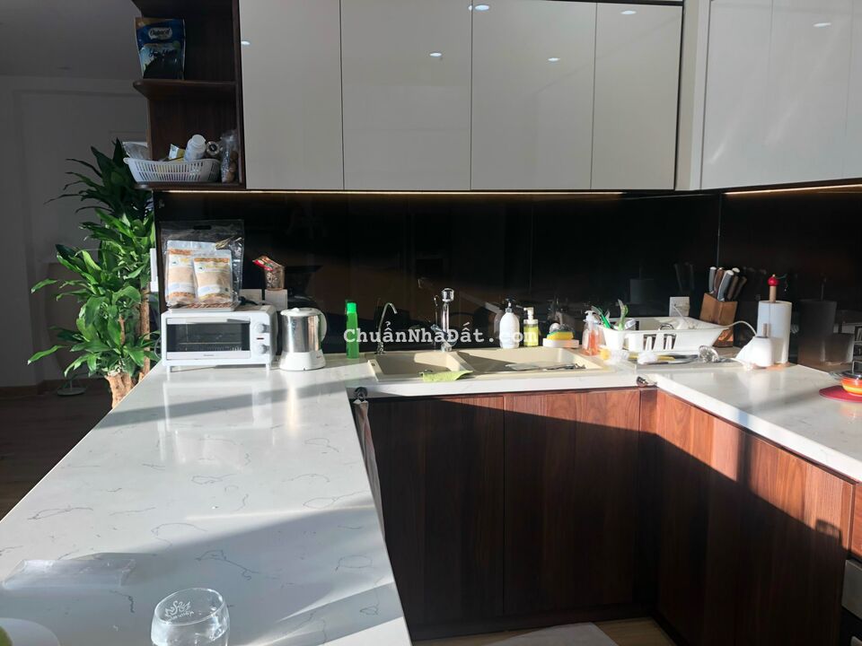 BÁN CĂN 3 NGỦ VIEW HỒ TẠI VINHOMES D'CAPITALE NHỈNH 8 TỶ BÁN CĂN 3 NGỦ VIEW HỒ TẠI VINHOMES D'CAPITALE NHỈNH 8 TỶ