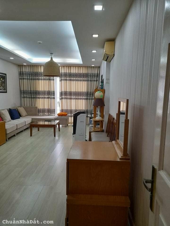 Chính chủ bán gấp căn hộ Penthouse Hoàng Tháp Plaza, 9A Khu Trung Sơn, Xã Bình Hưng, Chính chủ bán gấp căn hộ Penthouse Hoàng Tháp Plaza, 9A Khu Trung Sơn, Xã Bình Hưng,