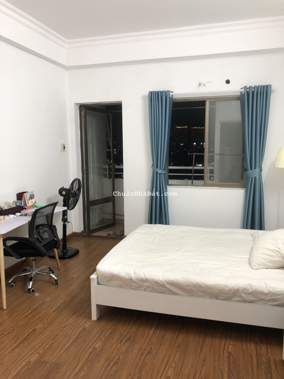 Chính chủ cần bán nhanh căn hộ chung cư Orient 331 Bến Vân Đồn Phường 1 Quận 4 diện tích 90m2, 3 ph Chính chủ cần bán nhanh căn hộ chung cư Orient 331 Bến Vân Đồn Phường 1 Quận 4 diện tích 90m2, 3 ph