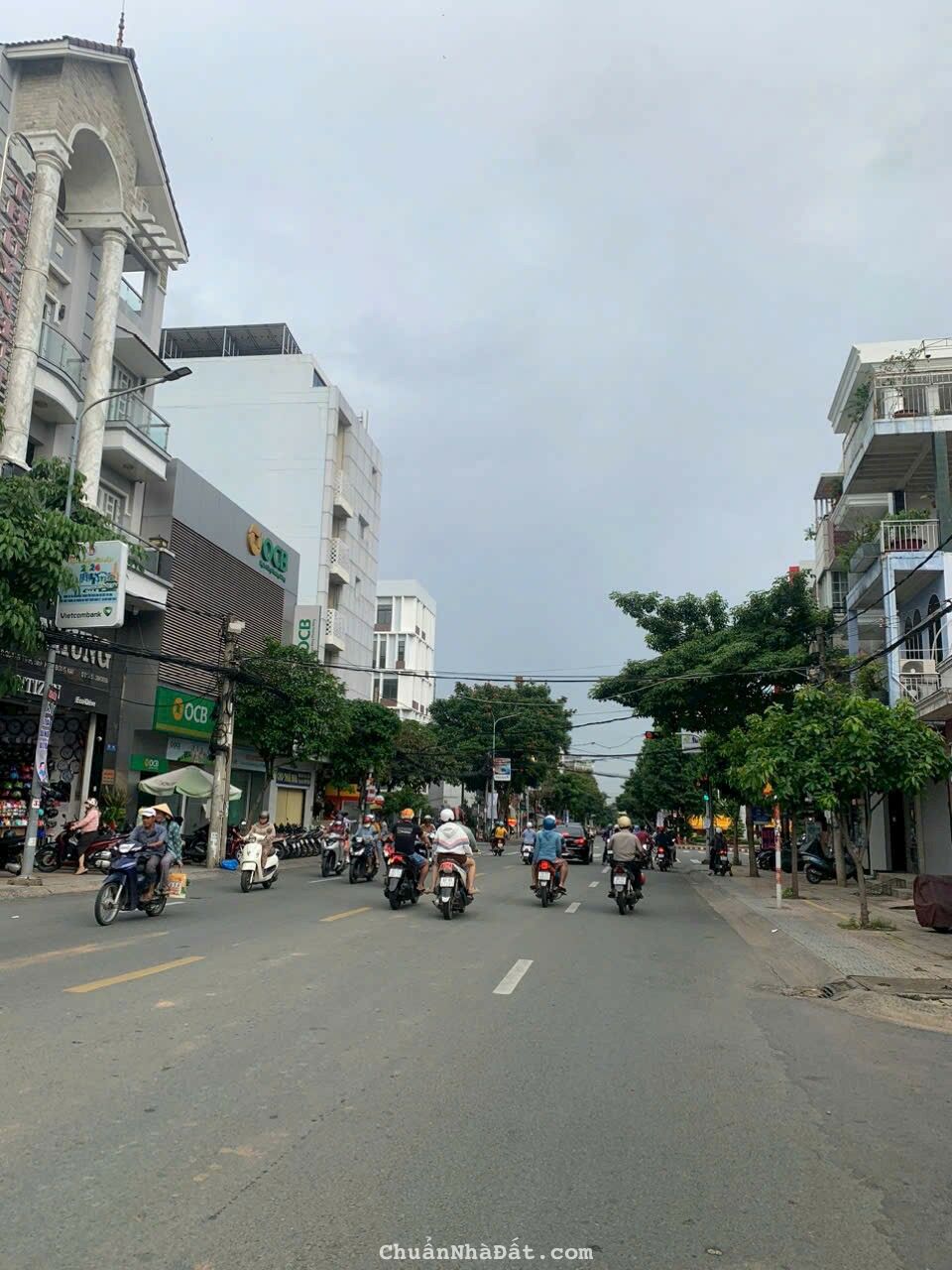 Nhà Mặt Tiền KD Sầm Uất Đường Cách Mạng Tháng 8 _ P. Quyết Thắng _ TP. Biên Hòa Nhà Mặt Tiền KD Sầm Uất Đường Cách Mạng Tháng 8 _ P. Quyết Thắng _ TP. Biên Hòa