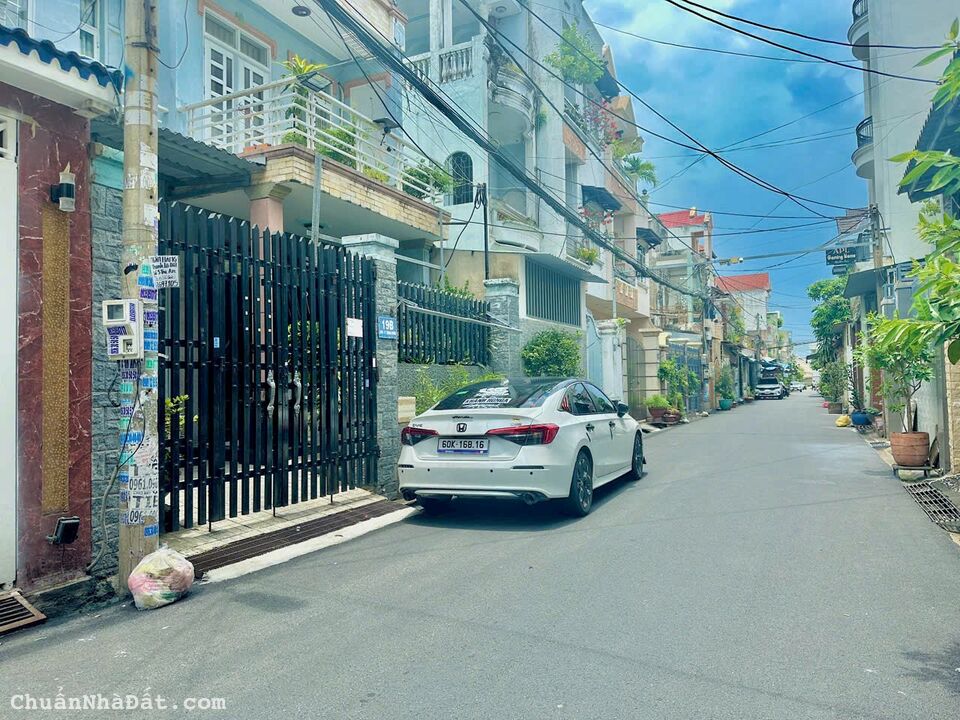 Nhà 1 Trệt 2 Lầu Ngay Gần Quảng Trường Tỉnh _ P. Trung Dũng _ TP. Biên Hòa 