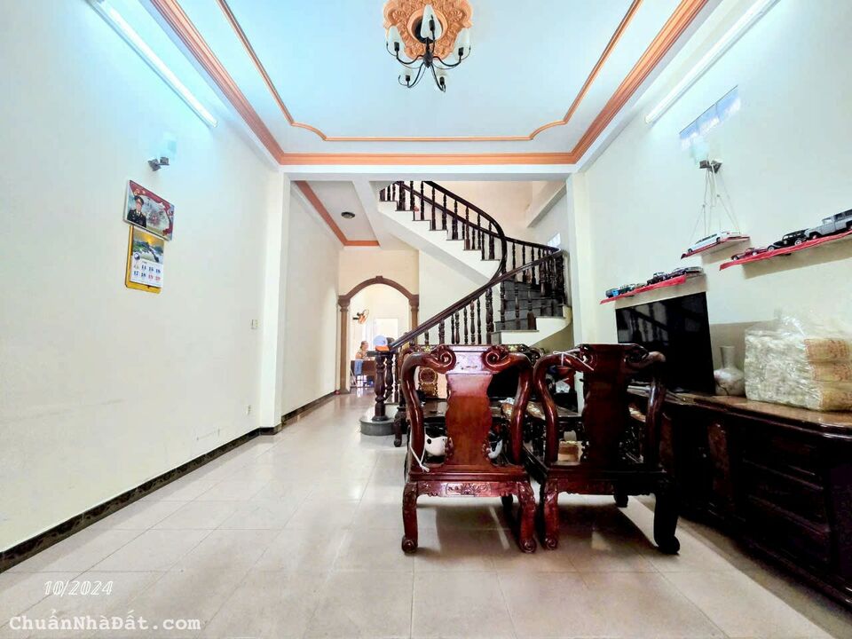 Nhà 4 Tầng Mặt Tiền Chợ Gia Viên _ Đường Phạm Thị Nghĩa _ Kinh Doanh Buôn Bán Sầm Uất 