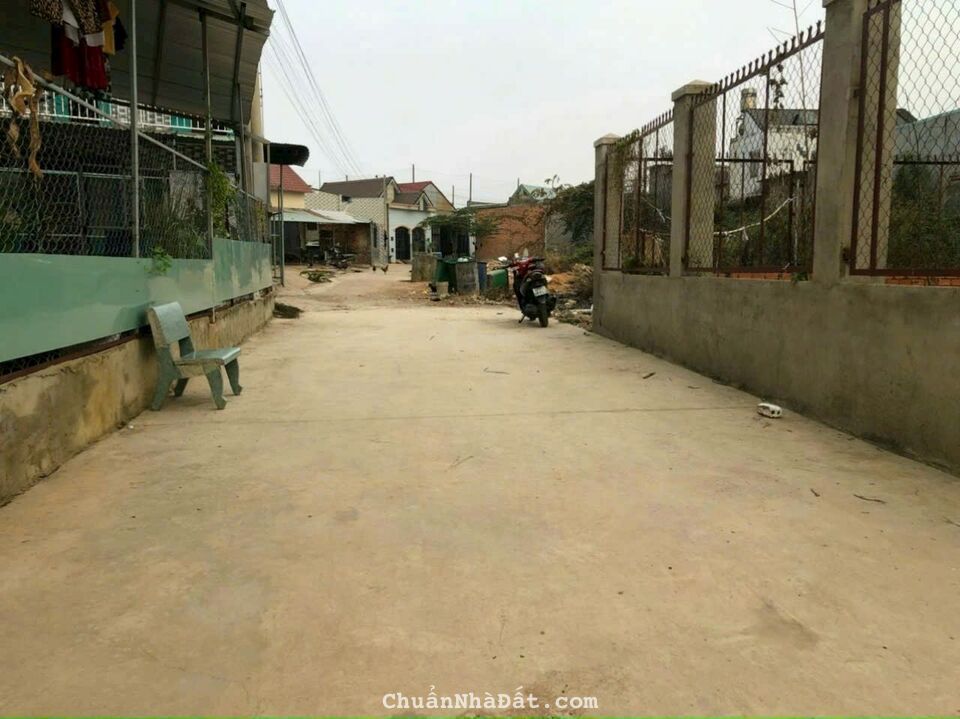 Bán Lô Đất 200 m2 Sổ Riêng Ngay Gần Chợ Sông Mây _ Bắc Sơn _ Trảng Bom _ ĐN Bán Lô Đất 200 m2 Sổ Riêng Ngay Gần Chợ Sông Mây _ Bắc Sơn _ Trảng Bom _ ĐN