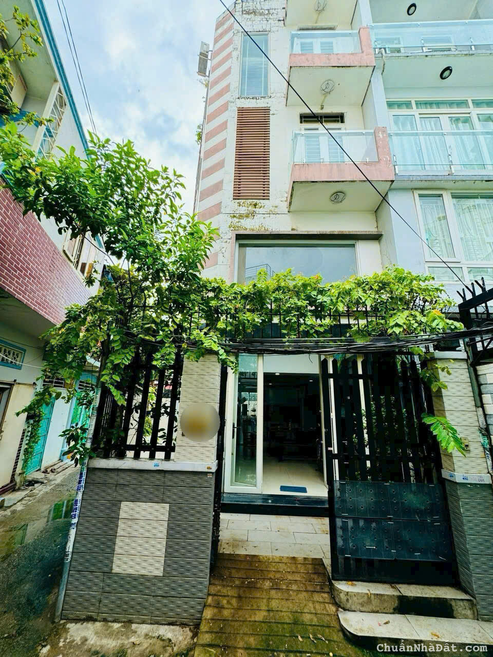 NHÀ ĐẸP BÌNH THẠNH- PHAN VĂN TRỊ- NGANG 4M- DT 64M2 - 4 TẦNG - 6*TỈ