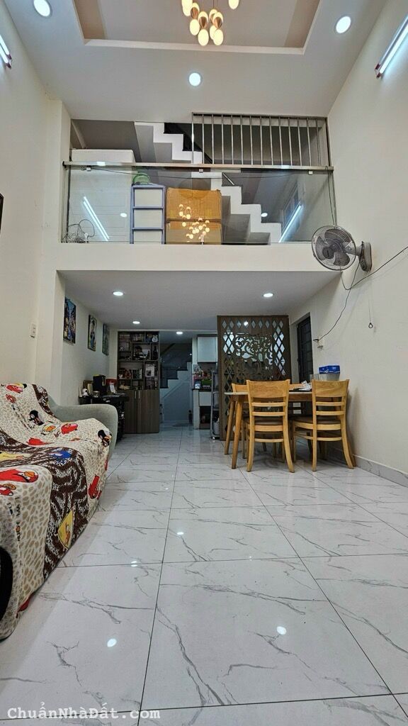 NHÀ GẦN MT GẤP BÁN- HOÀNG HOA THÁM - DT 3.9X11.6M - 3PN - 5*TỈ