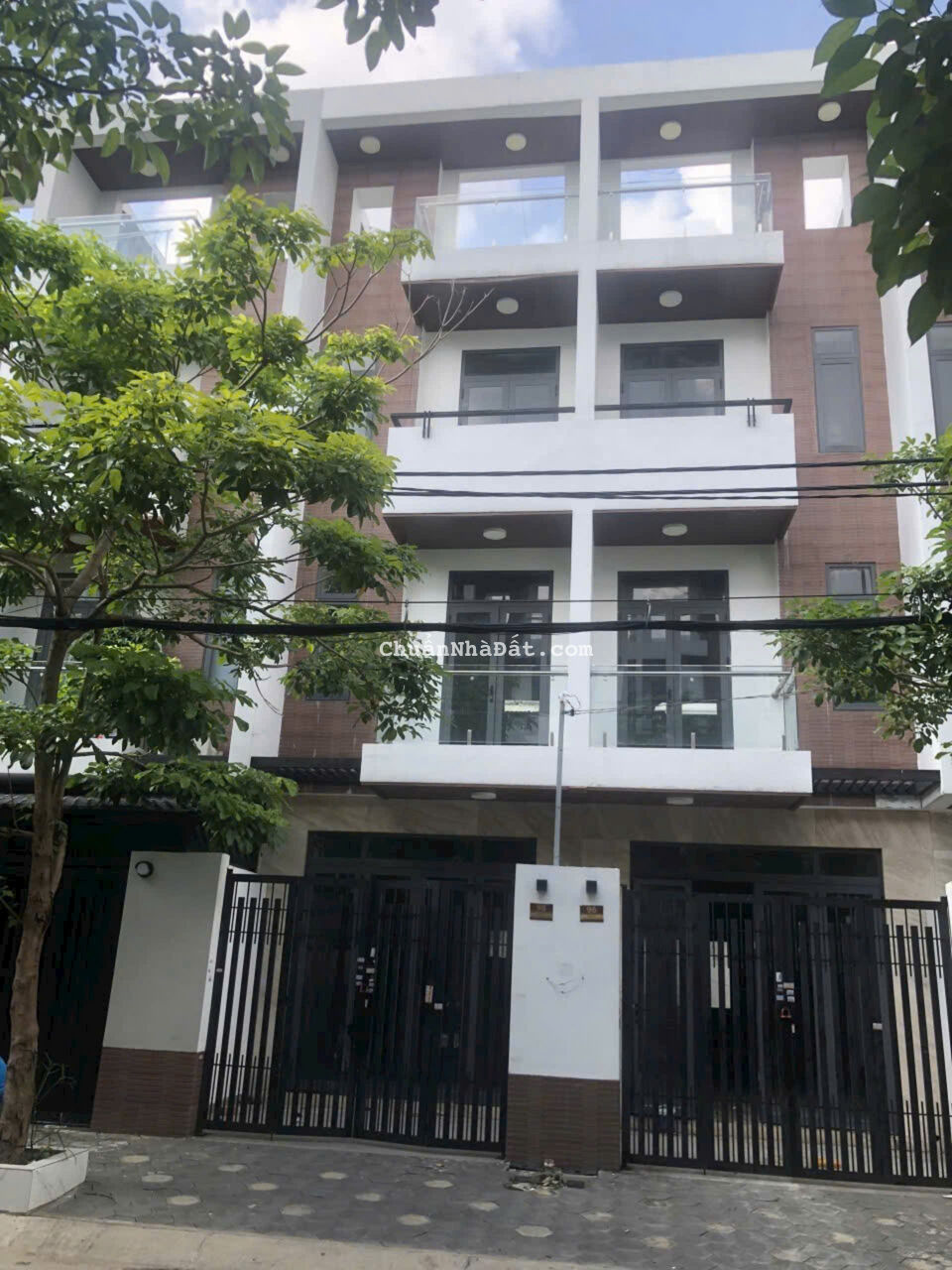 Bán 30 căn nhà mặt tiền đường, khu Tên Lửa, 4x20, 1 trệt 3 lầu. 9,5 tỷ Bán 30 căn nhà mặt tiền đường, khu Tên Lửa, 4x20, 1 trệt 3 lầu. 9,5 tỷ