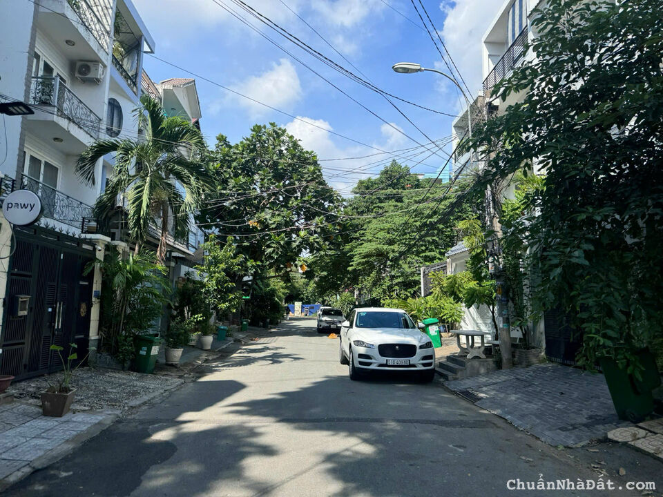 Bán nhà Nguyễn Văn Hưởng P.Thảo điền Q2, trệt 2 lầu, sân thượng, 120m2 Giá bán 24ty Bán nhà Nguyễn Văn Hưởng P.Thảo điền Q2, trệt 2 lầu, sân thượng, 120m2 Giá bán 24ty