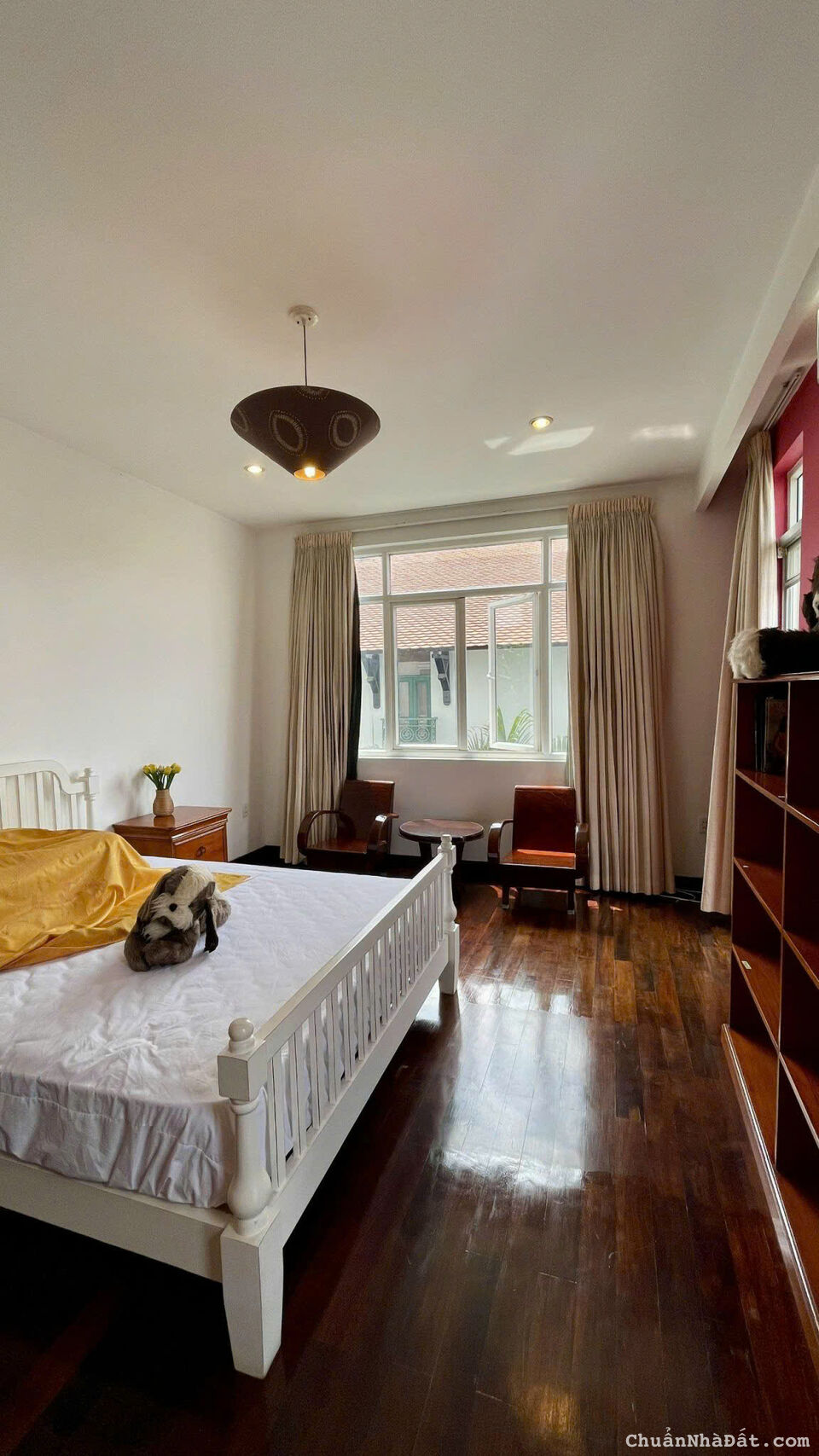 Biệt thự khu Compound Nguyễn Văn Hưởng, P. Thảo Điền, Quận 2 300m2 Giá 4.000$ Biệt thự khu Compound Nguyễn Văn Hưởng, P. Thảo Điền, Quận 2 300m2 Giá 4.000$