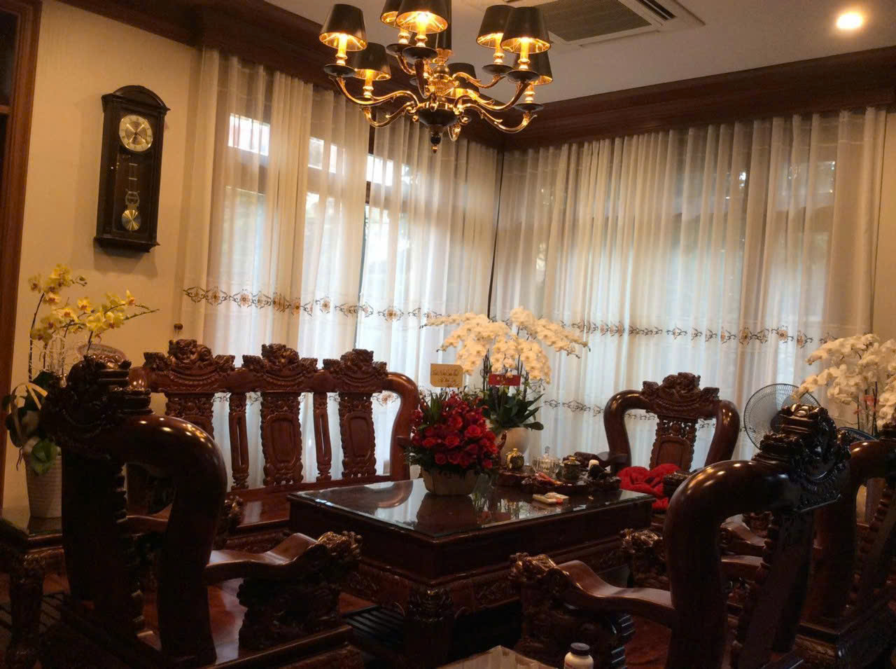 Cho thuê biệt thự cao cấp P. Bình An, Quận 2 360m2 Giá thuê 100 triệu