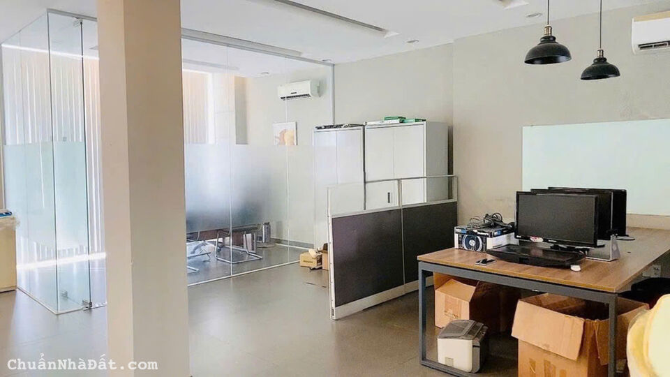 Cho thuê nhà 5 lầu HXH 8m Điện Biên Phủ, P11, Quận 10 110m2 Giá 100 triệu