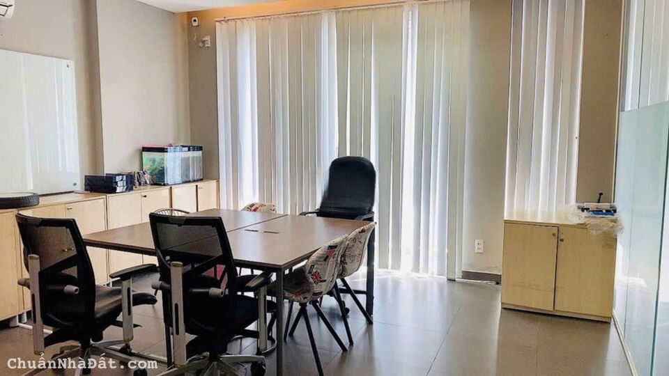 Cho thuê nhà 5 lầu HXH 8m Điện Biên Phủ, P11, Quận 10 110m2 Giá 100 triệu