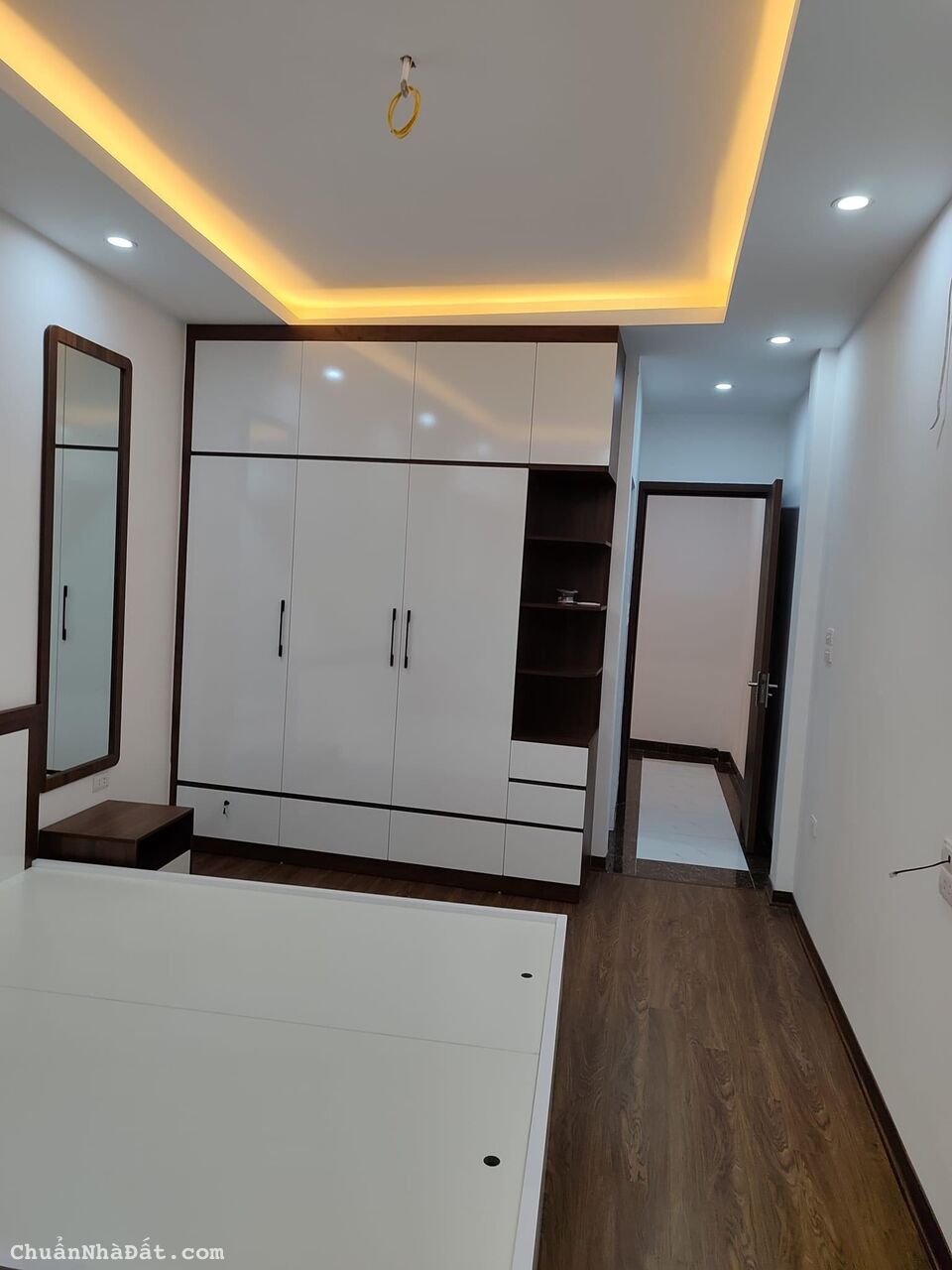 Nhà Đẹp Ở Ngay, Phố Cự Lộc, Thanh Xuân 38m2 x 5T, MT 3.8m, Giá Bán 4.98 Tỷ. Nhà Đẹp Ở Ngay, Phố Cự Lộc, Thanh Xuân 38m2 x 5T, MT 3.8m, Giá Bán 4.98 Tỷ.