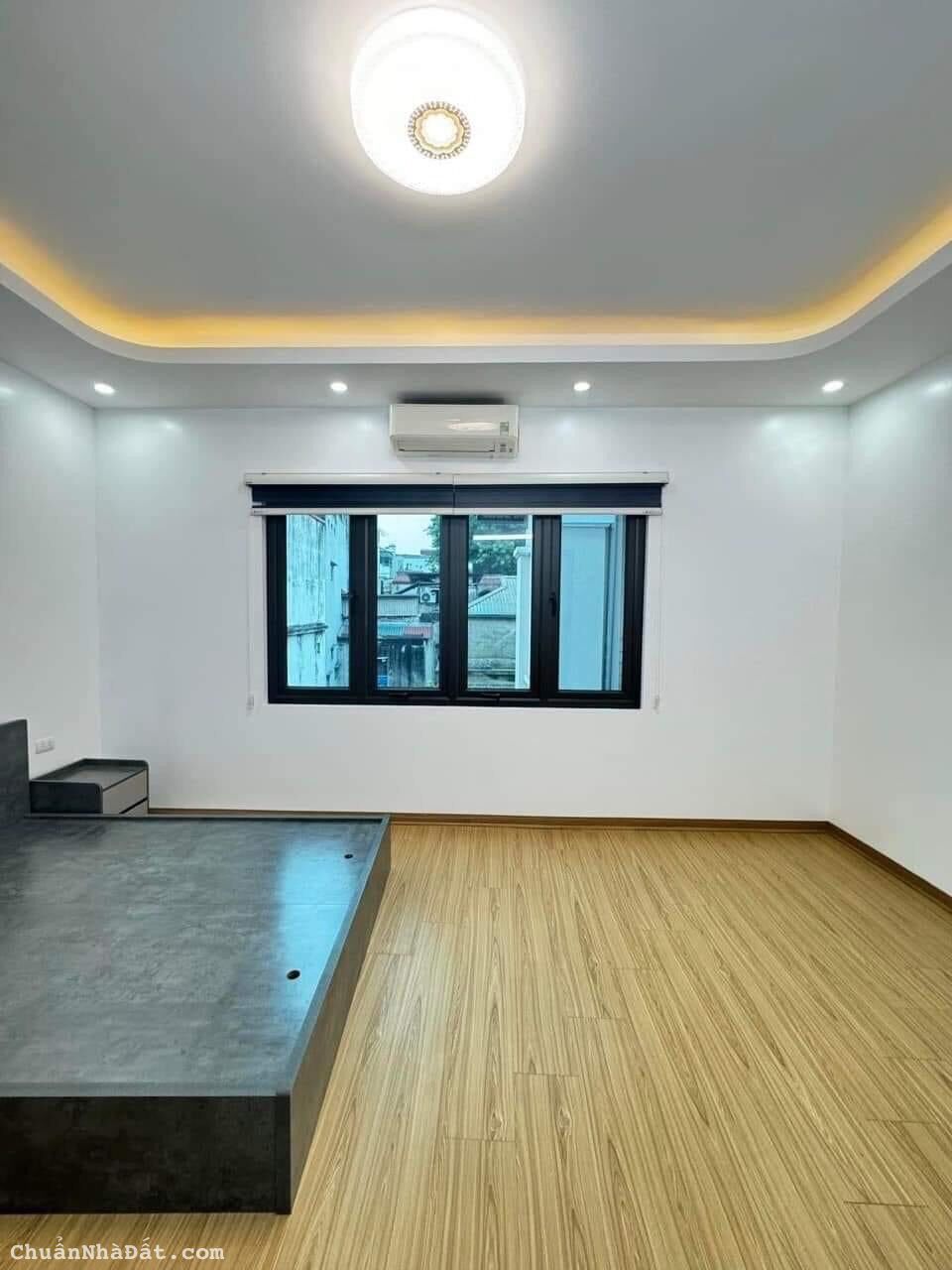 Siêu Phẩm Thanh Xuân 30m2, Một Bước Ra Mặt Phố, Nội Thất Sang Xịn, Sổ Đỏ Hoa Khôi. Siêu Phẩm Thanh Xuân 30m2, Một Bước Ra Mặt Phố, Nội Thất Sang Xịn, Sổ Đỏ Hoa Khôi.