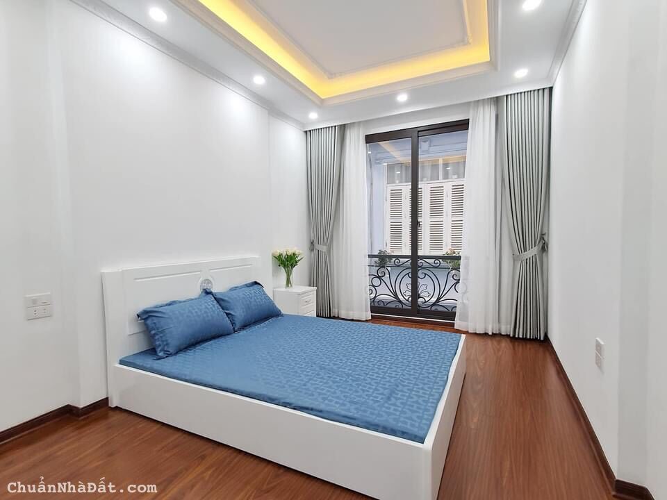 Giảm Sâu 500 Triệu, Nhà Thịnh Quang, Đống Đa 44m2, Chỉ 5.8 Tỷ, Chủ Tặng Lại Nội Thất.