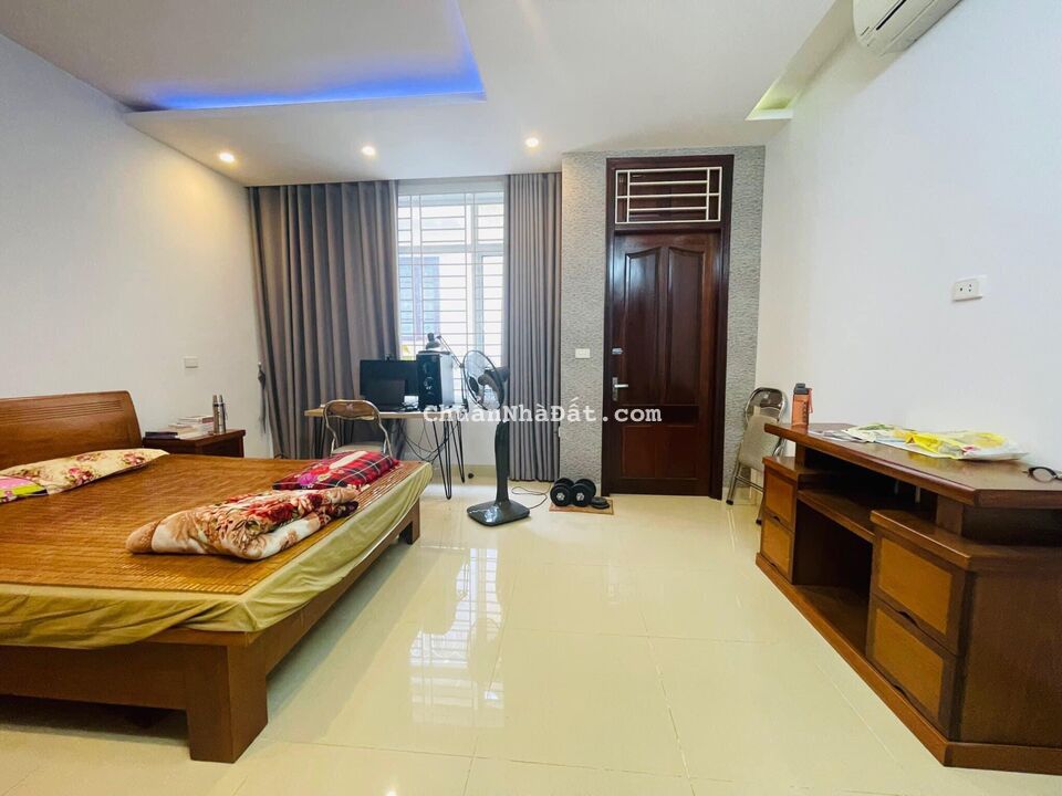 Nhà Đẹp Ở Luôn, Phố Vương Thừa Vũ, Q. Thanh Xuân 48m2 x 5T, Chỉ 6.98 Tỷ, Cực Gần Phố.