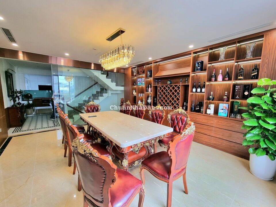 Bán nhà phân lô Phương Liệt 78m 8T Mt5,4m Thang Máy -Gara ôtô - Giá 18,9 tỷ_LH 0795986686