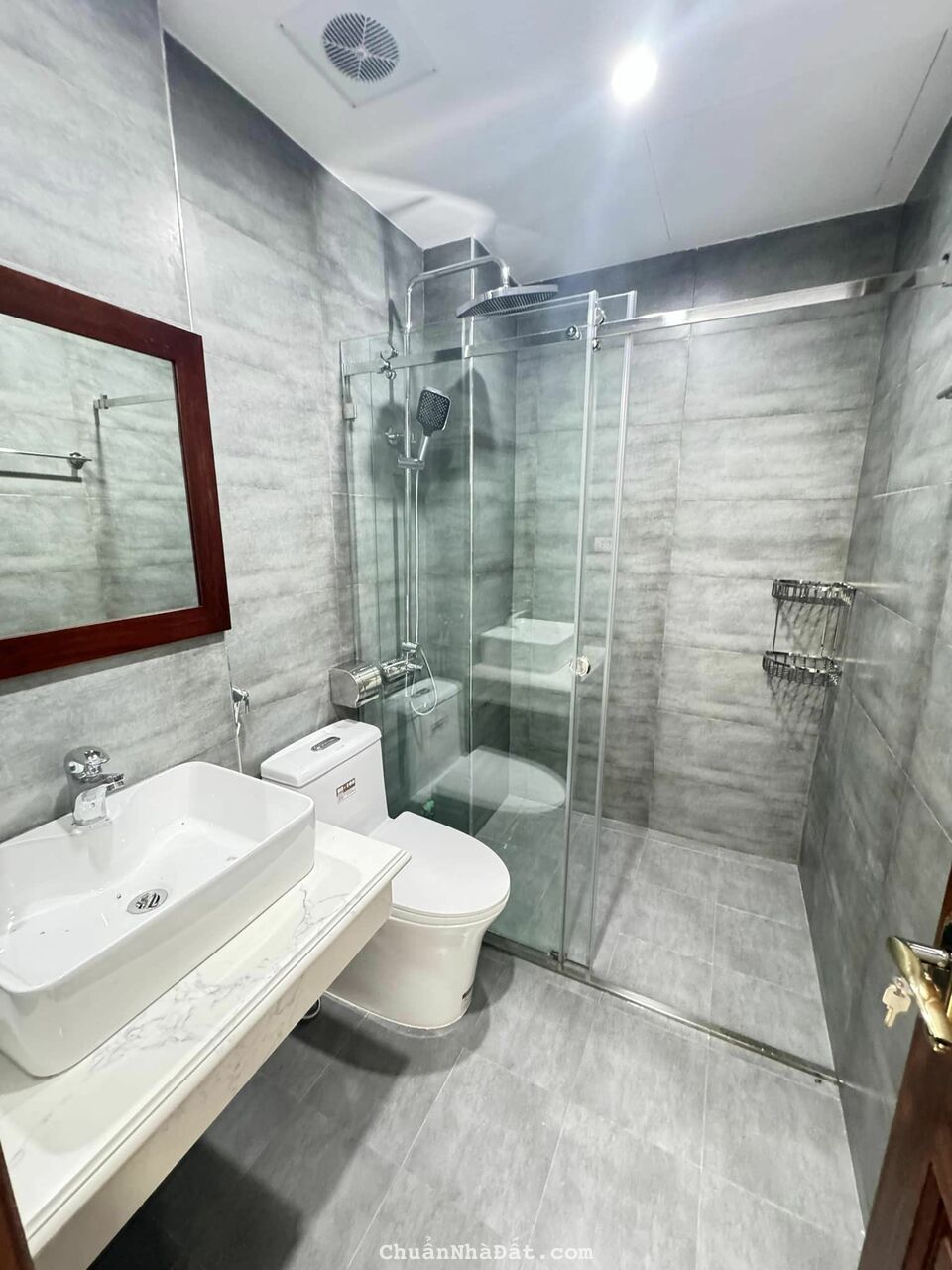 Phân lô Quân đội Phố Vương Thừa Vũ 62m 9T Mt4m, Kinh doanh Thang máy, Gara Ôtô; 18Tỷ _LH0935363869