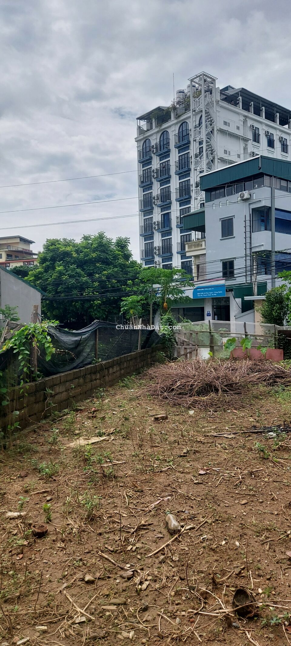 Hơn 1ty sở hữu cả 100m đất thủ đô Hà Nội, sổ hồng cất két đường nhựa ô tô bon chạy lãi ngay khi mua