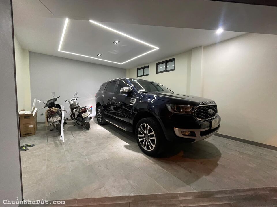 KINH DOANH ĐỈNH-LÔ GÓC-Ô TÔ TRÁNH-THÔNG TỨ PHÍA-TIỆN ÍCH-DÂN TRÍ CAO-HỘ KHẨU LONG BIÊN 