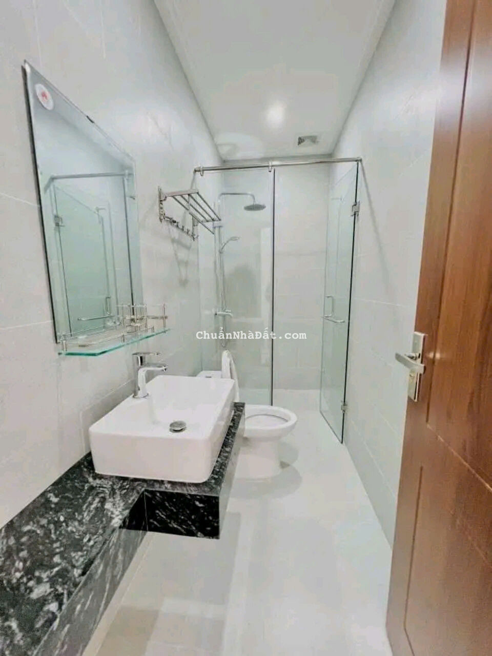 Chỉ 700tr Sở Hữu Ngay Nhà Lầu Mới Xây Gần KDL Bửu Long Chỉ 700tr Sở Hữu Ngay Nhà Lầu Mới Xây Gần KDL Bửu Long