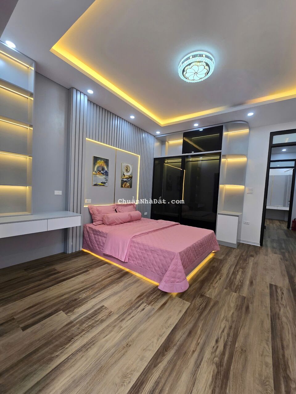 Nhà mới dân xây nội thất đầy đủ Nguyễn Xiển - Tân Triều 50m2, ô tô cách nhà 15m giá nhỉnh 8 tỷ.