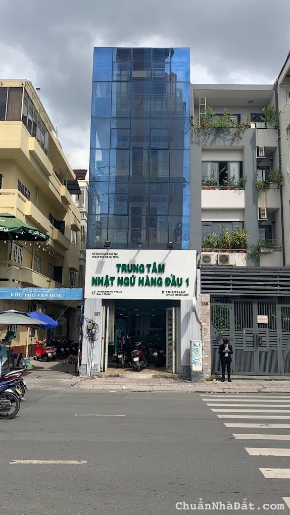 🎱 NGUYÊN CĂN MẶT TIỀN QUẬN 1 PHỦ ỐP KÍNH 4 LẦU - 60 TRIỆU