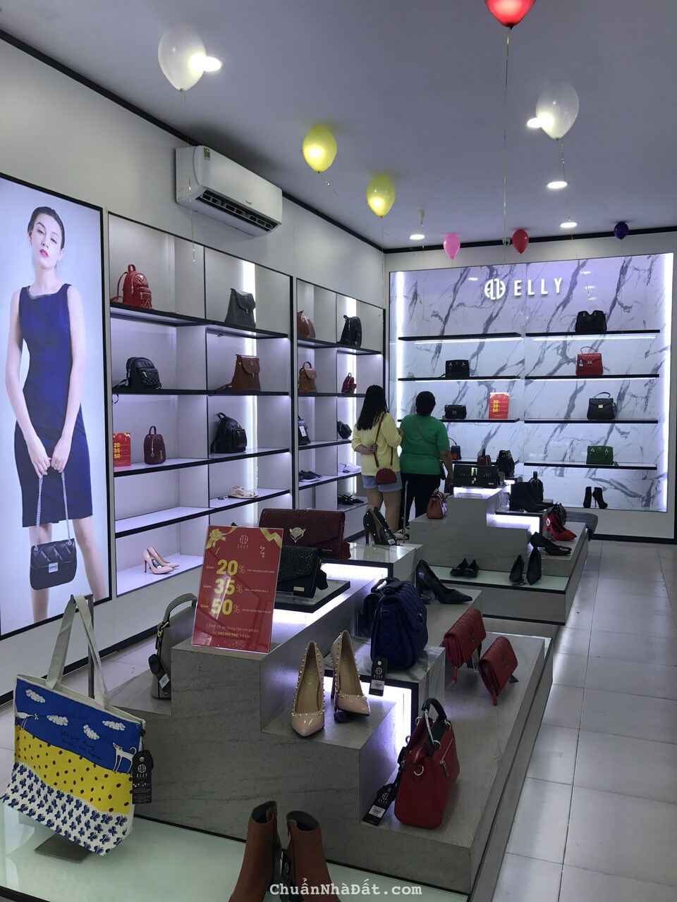 🚴 MẶT TIỀN HAI BÀ TRƯNG ĐOẠN THỜI TRANG - TRỐNG SUỐT