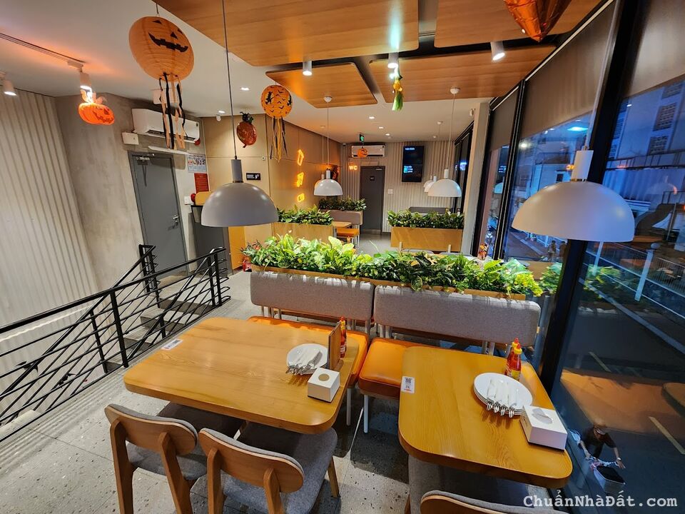 🎈 GÓC 2 MẶT TIỀN CHỢ BẾN THÀNH GẦN MC DONALD'S - 7000$