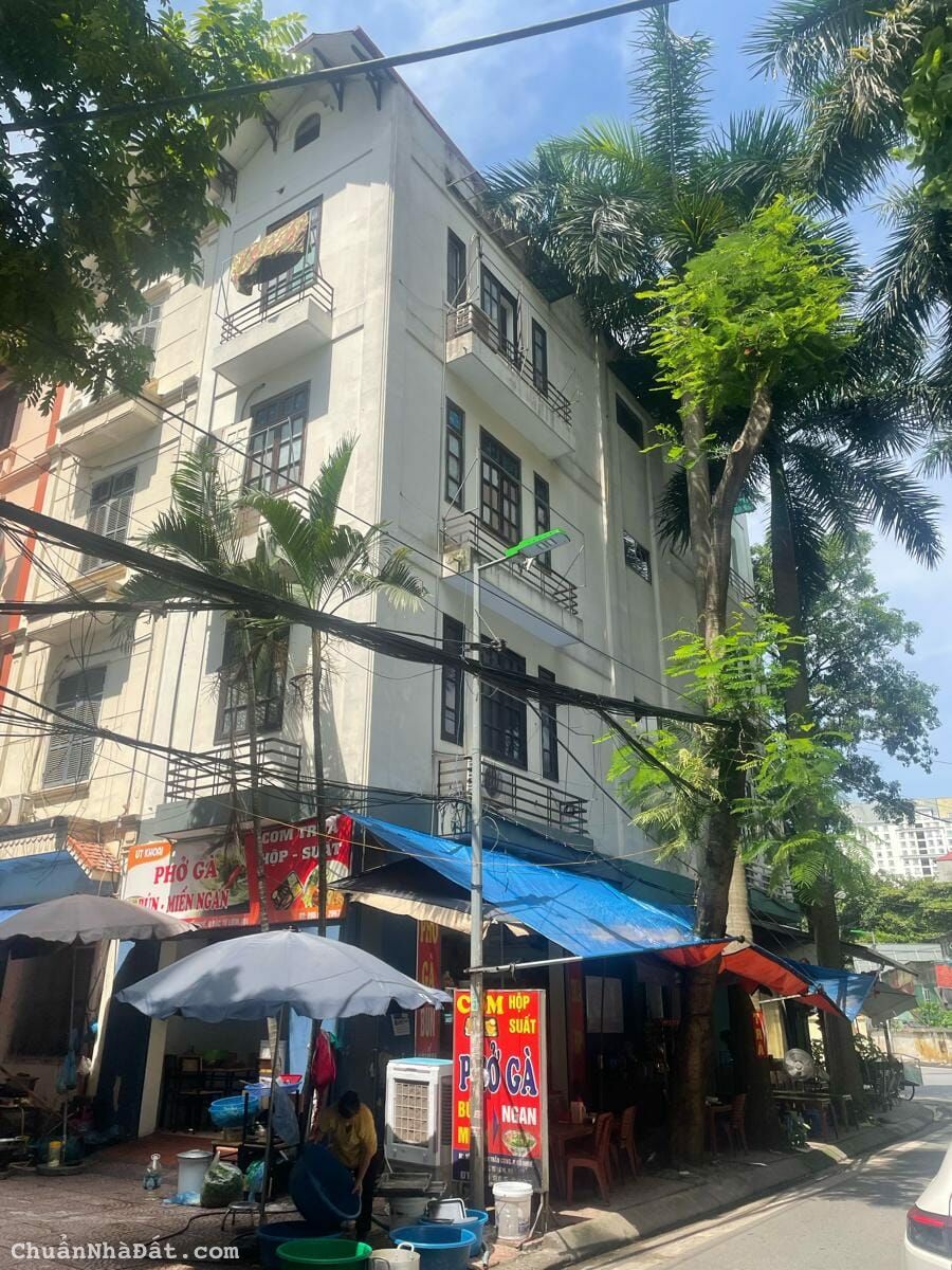 Bán nhà mặt phố 62m 5 tầng 4m mặt tiền 26.5 tỷ Trần Cung, Bắc Từ Liêm