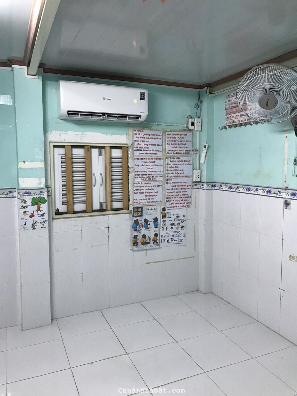 Nhà nhỏ có 2 lầu cho thuê nguyên căn