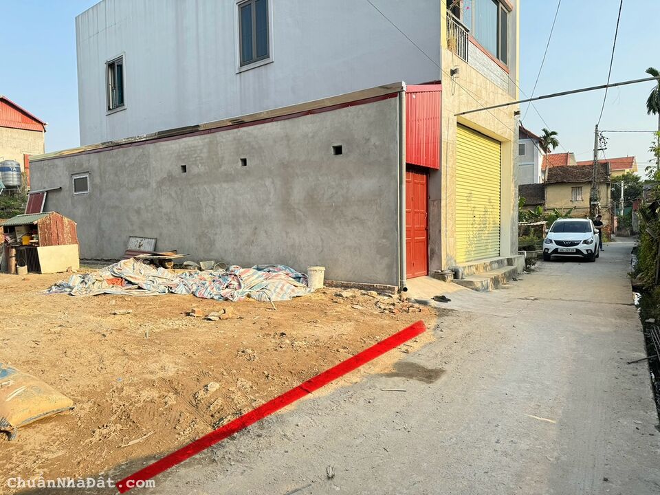 Bán đất thôn Đồng Vỡ, Thanh Lâm, Mê Linh, HN. Oto ngủ trong đất. DT 100m, mt 6m, giá 3,3 tỷ.