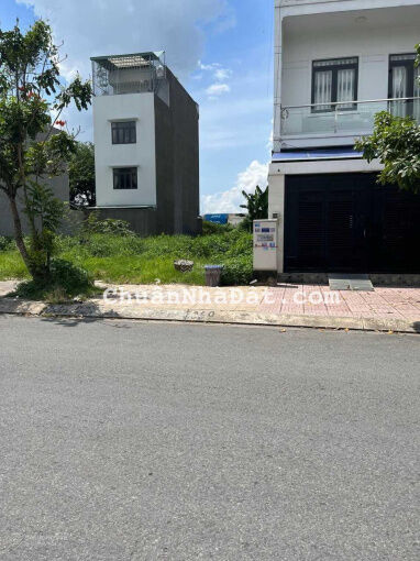 Bán 10 nền đất 80m2 KDC Kim Sơn, Tân Phong, Q7 kế bên Vivo City. Giá 2TỶ490