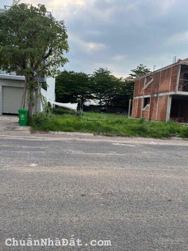 Bán 10 nền đất 80m2 KDC Kim Sơn, Tân Phong, Q7 kế bên Vivo City. Giá 2TỶ490