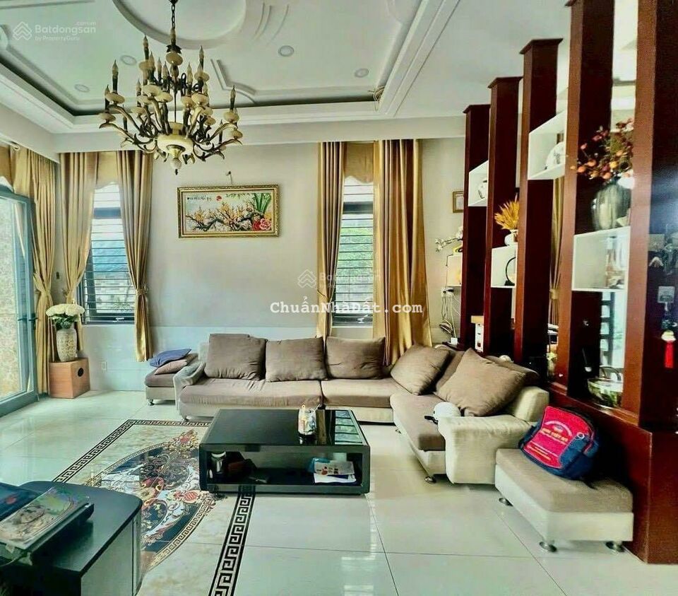 Cần bán gấp nhà hẻm ô tô Nguyễn Văn Đậu P6 BT 1T2L. SHR. Giá 2tỷ390