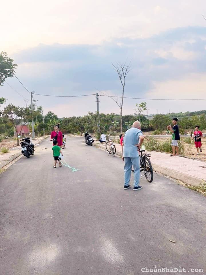 HOT HOT ÔNG ANH NƯỚC NGOÀI BÁN RẺ LÔ MT PHƯỚC THẠNH 130m2 shr giá 500t