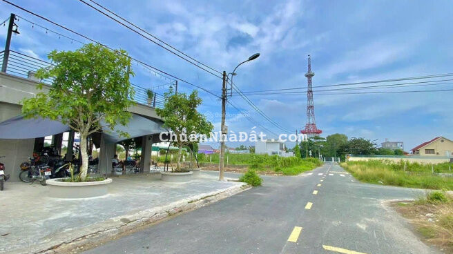 Chị Nga bán gấp MT Hoàng Bá Huân Thị Trấn Củ Chi 106m2 full thổ cư Chị Nga bán gấp MT Hoàng Bá Huân Thị Trấn Củ Chi 106m2 full thổ cư