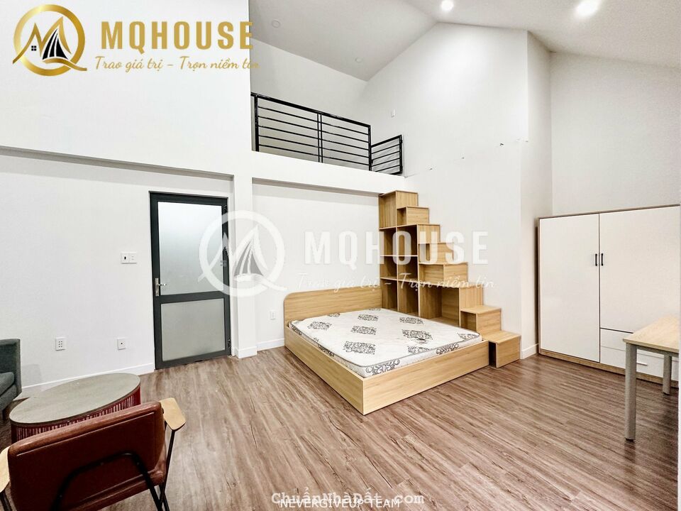 Tòa căn hộ dạng Studio_Gác_1 phòng ngủ_2 phòng ngủ_ban công, cửa sổ gần khu ẩm thực Vạn Kiếp