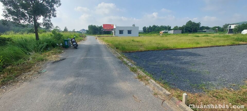 CẦN BÁN ĐẤT NGAY CẠNH CTY KENDA SÁT KHU CNC GIANG ĐIỀN DT 20*22 ĐẸP SỔ RIÊNG 100% THỔ CƯ