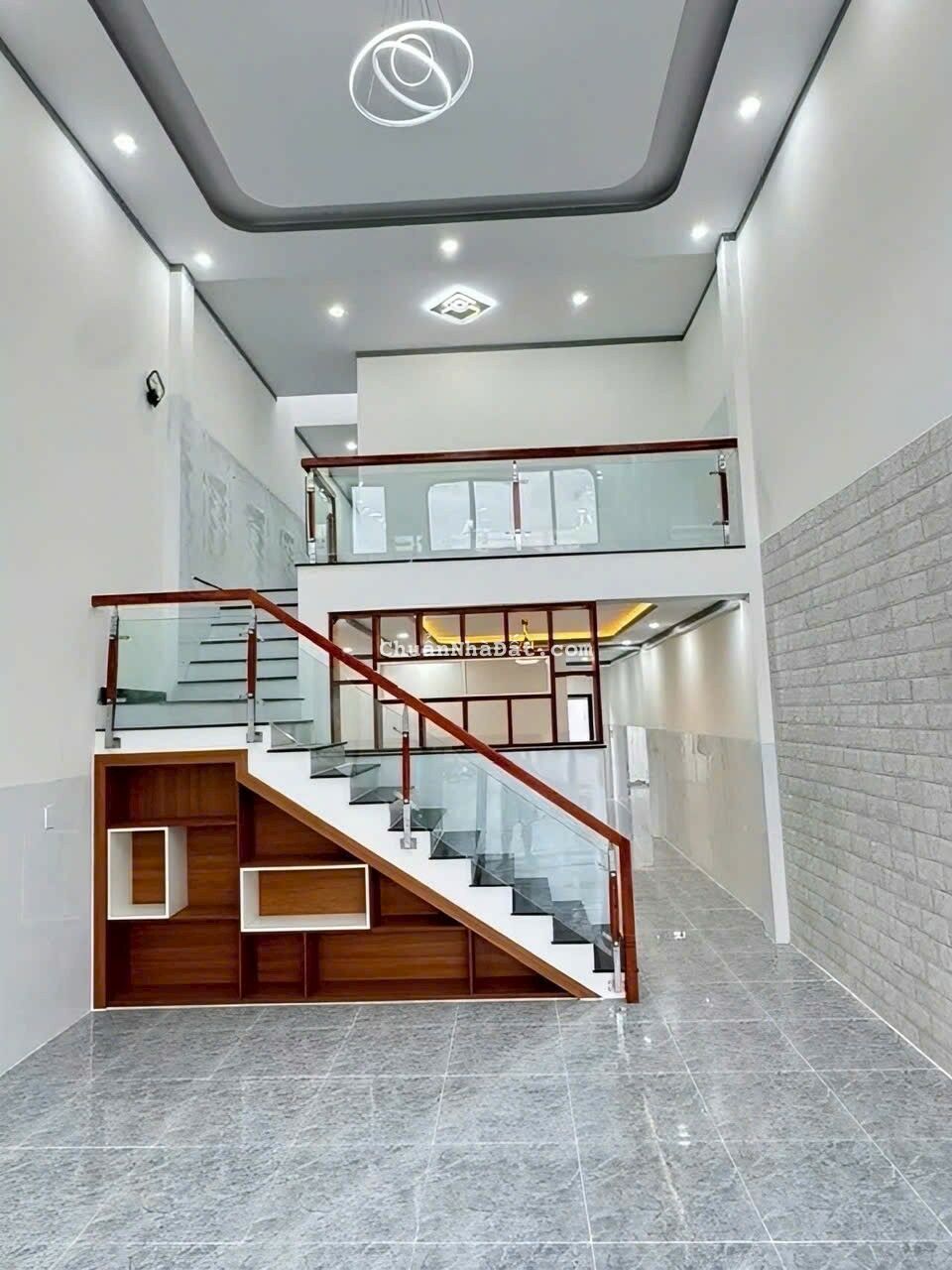 NHÀ GÁC LỬNG GẦN TRUNG TÂM BIÊN HÒA VỚI 550 TRIỆU